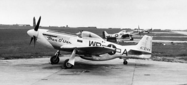 north-american-p-51d-man-o-war-44-73144-